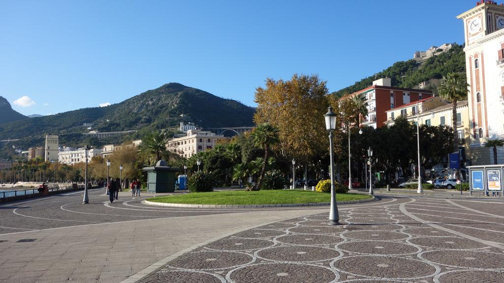 B&B Centrale Salerno Zewnętrze zdjęcie